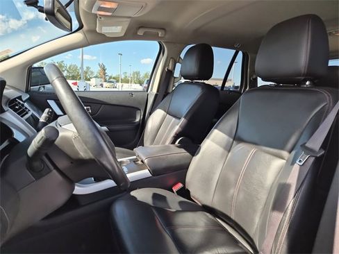 Used 2013 Ford Edge SEL image 17