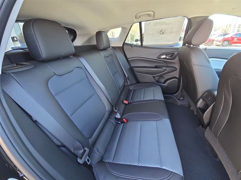 New 2026 Chevrolet Trax LT FWD image 25