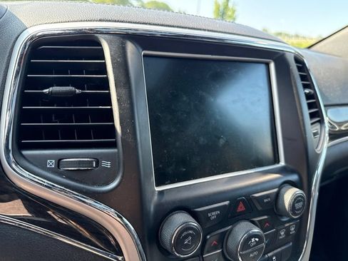Used 2016 Jeep Grand Cherokee High Altitude AWD/4WD image 15