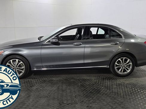 Used 2018 Mercedes-Benz C 300 4MATIC Sedan w/ Multimedia Package image 4