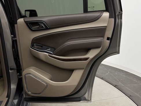 Used 2018 Chevrolet Tahoe LT image 29