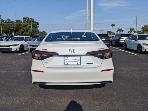 New 2026 Honda Civic Sport image 5