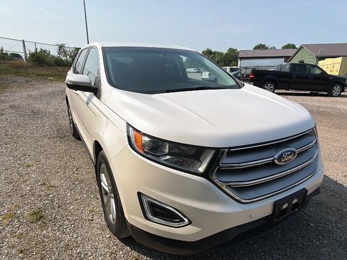 Used 2016 Ford Edge SEL w/ Equipment Group 201A AWD/4WD image 4
