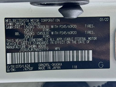 Used 2022 Toyota 4Runner Limited image 34