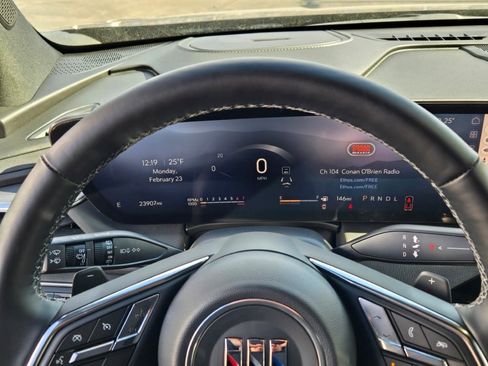 Certified 2025 Buick Enclave Preferred image 34