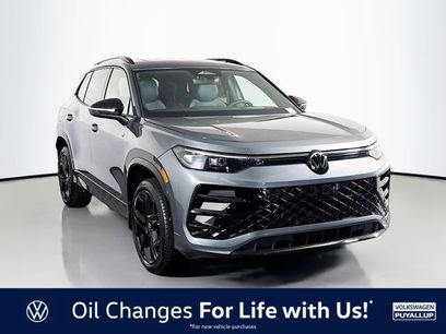 New 2025 Volkswagen Tiguan SE R-Line