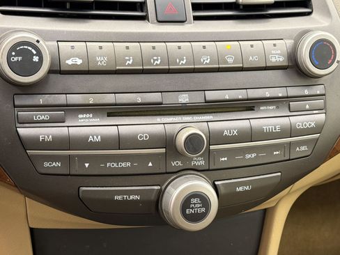 Used 2009 Honda Accord EX image 16
