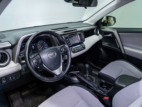 Used 2017 Toyota RAV4 XLE w/ Plus Special Value Package AWD/4WD image 14