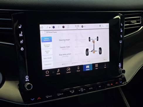 New 2025 Jeep Wagoneer L Series III w/ Premium Group I image 28