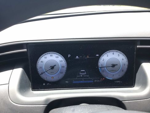 Certified 2024 Hyundai Santa Cruz SEL w/ Activity Package FWD image 10