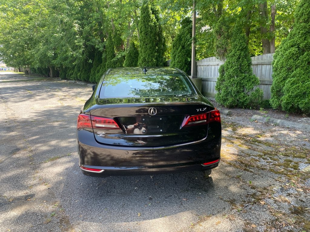 Used 2015 Acura TLX w/ Advance Package FWD image 4