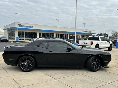 Used 2021 Dodge Challenger R/T w/ Blacktop Package image 5