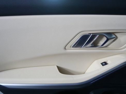 Certified 2023 BMW 330i Sedan w/ Premium Package image 14