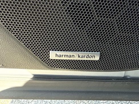 New 2025 Subaru Forester Limited image 24