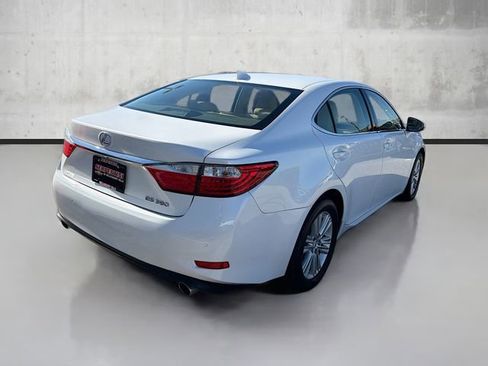 Used 2015 Lexus ES 350 image 5