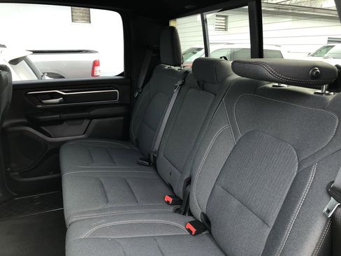 Used 2022 RAM 1500 Big Horn image 11