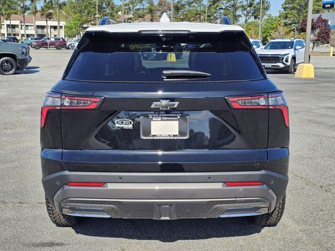 New 2026 Chevrolet Equinox ACTIV w/ Convenience Package III FWD image 10
