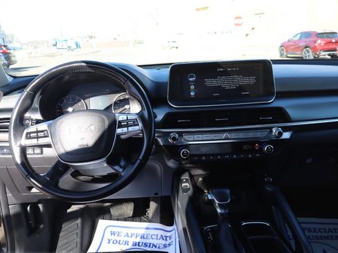 Used 2022 Kia Telluride S image 7