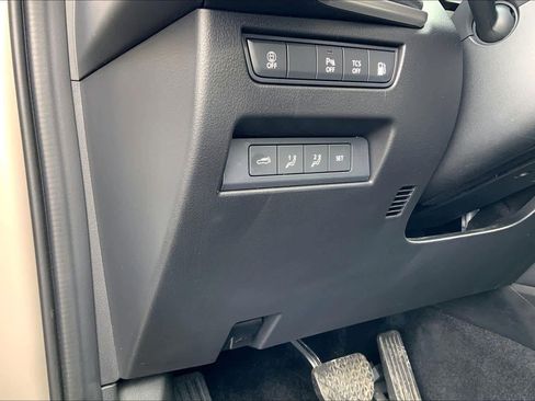 Used 2024 MAZDA CX-90 Plug-In Hybrid w/ Premium Pkg image 36