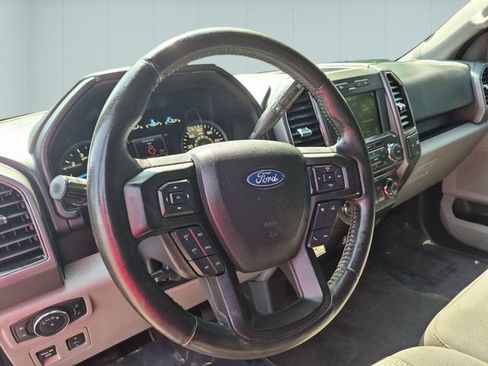 Used 2018 Ford F150 XLT w/ Equipment Group 302A Luxury AWD/4WD image 18