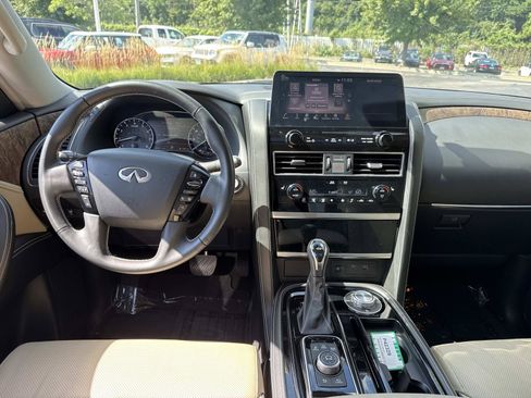 Used 2024 INFINITI QX80 Premium Select w/ Cargo Package AWD/4WD image 20