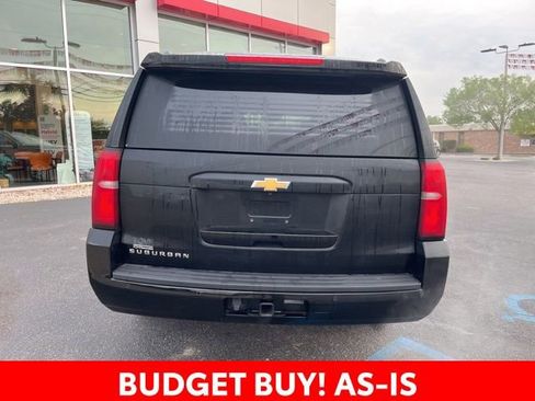 Used 2020 Chevrolet Suburban LT AWD/4WD image 32
