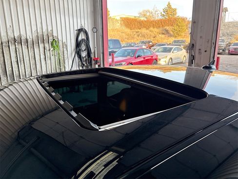 Used 2020 Dodge Challenger R/T Scat Pack image 22