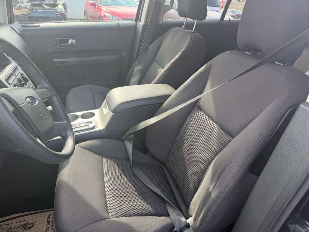 Used 2010 Ford Edge SE FWD image 11