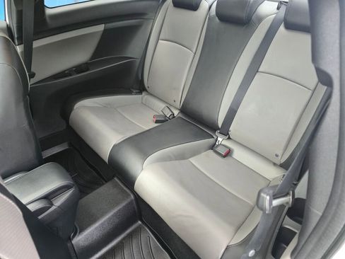 Used 2018 Honda Civic Touring image 13