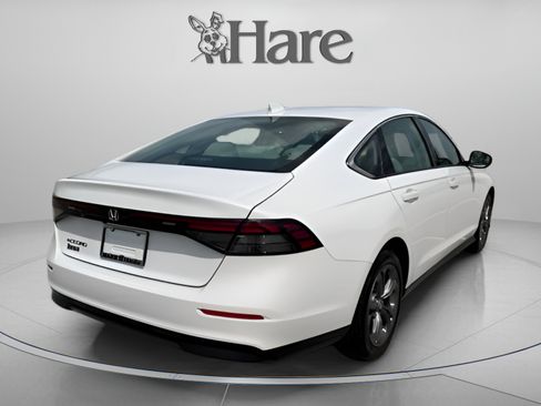 Certified 2023 Honda Accord EX image 5