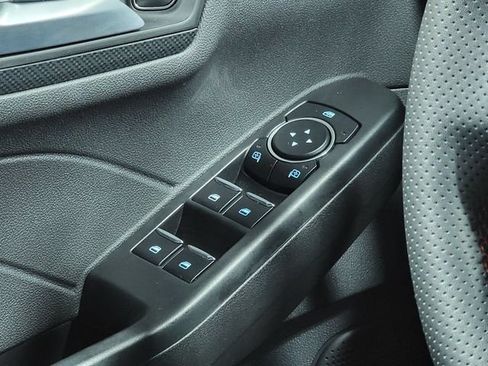 Used 2023 Ford Escape ST-Line AWD/4WD image 23