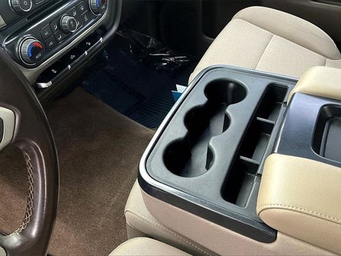 Used 2017 Chevrolet Silverado 1500 LT w/ All Star Edition image 18