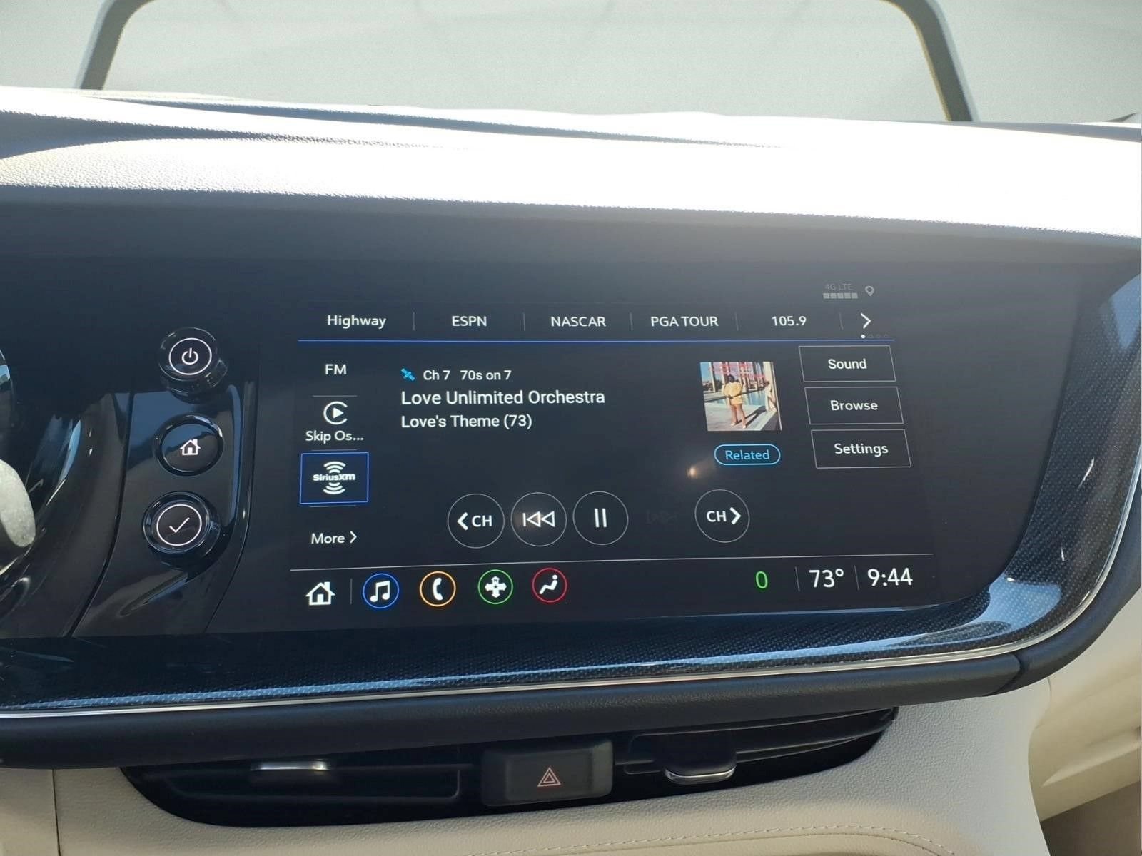 Certified 2023 Buick Envision Essence AWD/4WD image 15