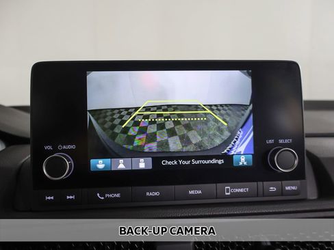 Used 2024 Honda CR-V EX image 6