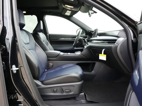 New 2026 INFINITI QX60 Sport AWD/4WD image 23