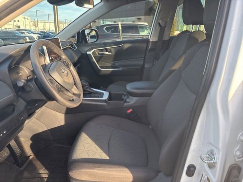 Used 2024 Toyota RAV4 XLE image 11