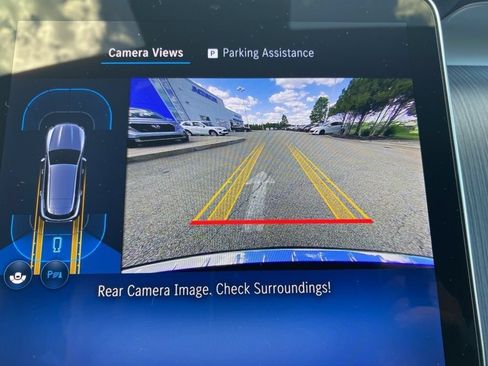 Used 2025 Mercedes-Benz GLC 300 image 32