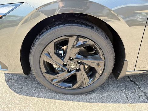 New 2026 Hyundai Elantra Sport FWD image 20