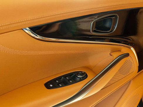 New 2026 Aston Martin DBX 707 image 21