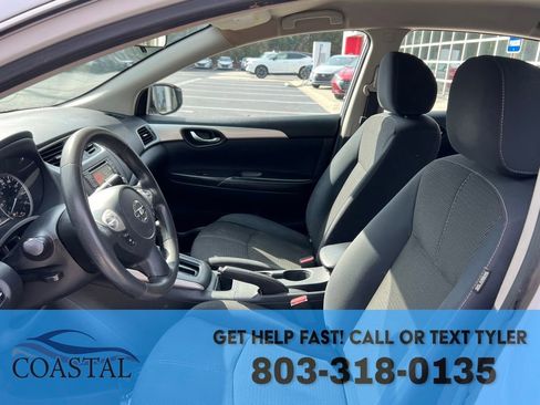 Used 2018 Nissan Sentra S image 9