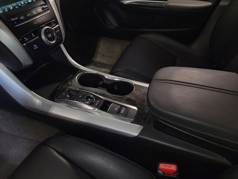 Used 2019 Acura TLX V6 FWD image 26