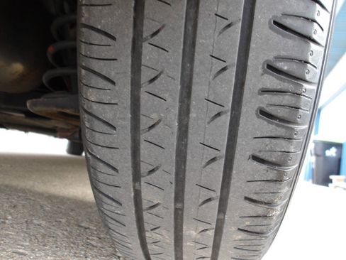 Used 2015 Hyundai Accent GLS image 36