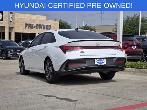 Certified 2025 Hyundai Elantra Sport FWD image 6