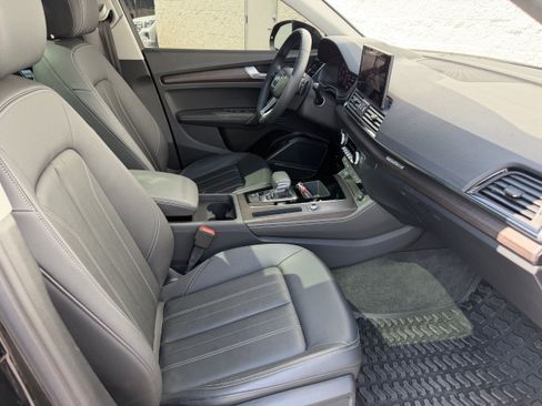 Used 2023 Audi Q5 2.0T Premium Plus w/ Premium Plus Package AWD/4WD image 36