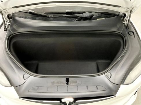 Used 2022 Tesla Model X AWD/4WD image 34