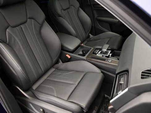 Certified 2025 Audi Q5 2.0T Premium Plus w/ Premium Plus Package image 49