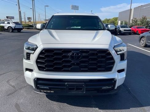 Used 2024 Toyota Sequoia Platinum AWD/4WD image 23