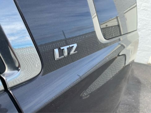 Used 2015 Chevrolet Tahoe LTZ image 10