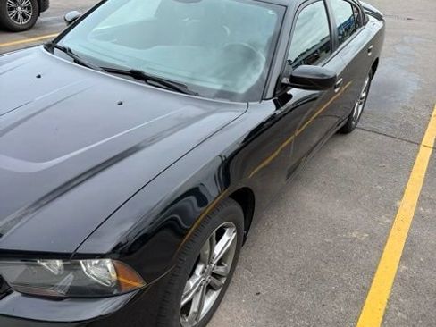 Used 2014 Dodge Charger SXT Plus AWD/4WD image 3