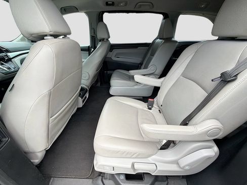 Used 2019 Honda Odyssey EX-L image 27